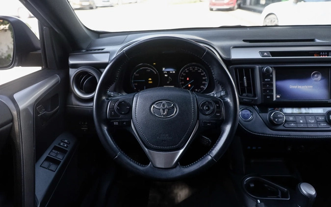 Toyota RAV4 cena 85900 przebieg: 220694, rok produkcji 2017 z Katowice małe 211